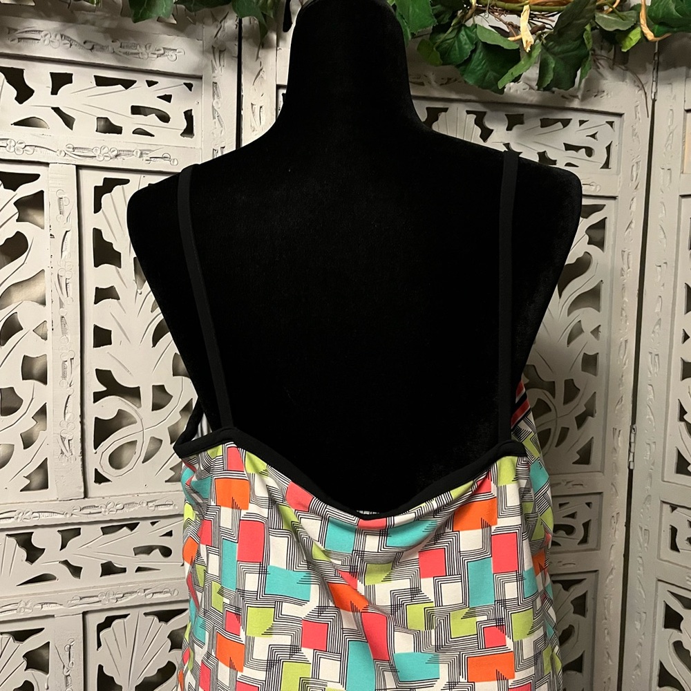 SCARLETT SASSY BLACK PINK & MULTICOLOR GEOMETRIC DESIGN SLEEVELESS MAXI DRESS - Picture 6 of 8